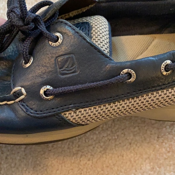Women’s Sperry Shoes - Picture 4 of 7